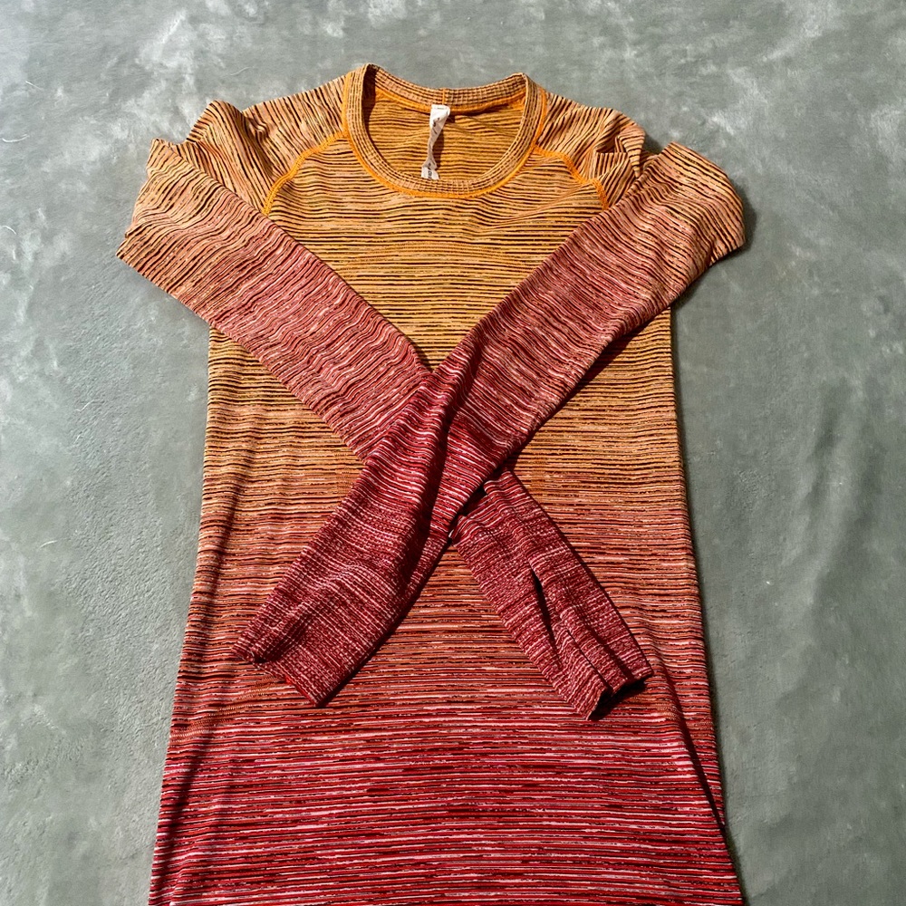 lululemon athletica Multicolor Short Sleeve Tee